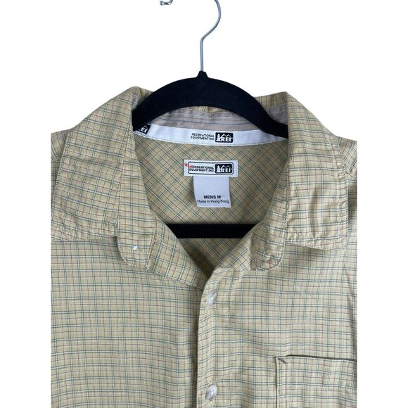 REI Shirt Mens M Yellow  Button Down Plaid Short Sleeve Outdoor Casual Beach - Picture 5 of 14